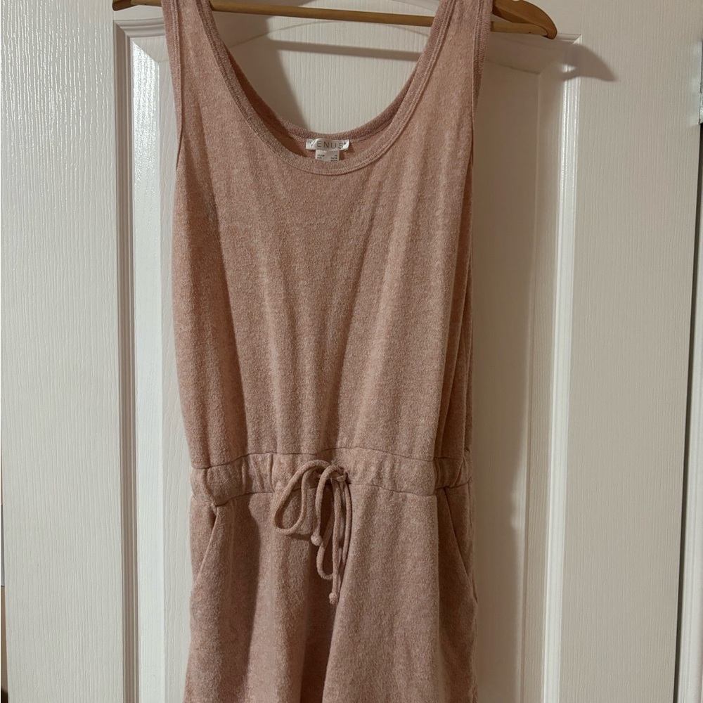VENUS Light Pink romper shorts with pockets